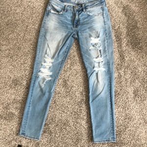 AE jeans they are size 6SHORT